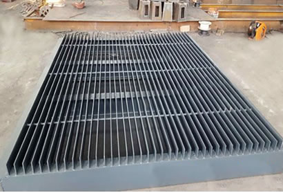 粗、細(xì)格柵除污機(jī)的如何維護(hù)保養(yǎng)好